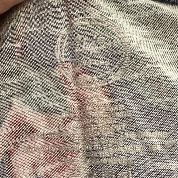 Maurice’s Flower Blouse - Picture 4 of 4